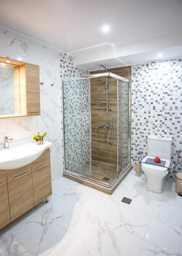 Kaiafas Luxury Philoxenia Apartman Néa Péramos Kültér fotó