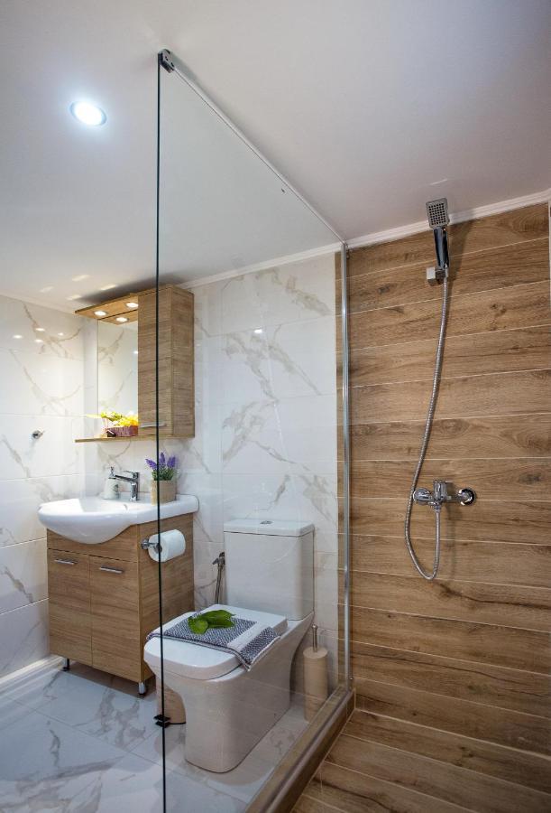 Kaiafas Luxury Philoxenia Apartman Néa Péramos Kültér fotó