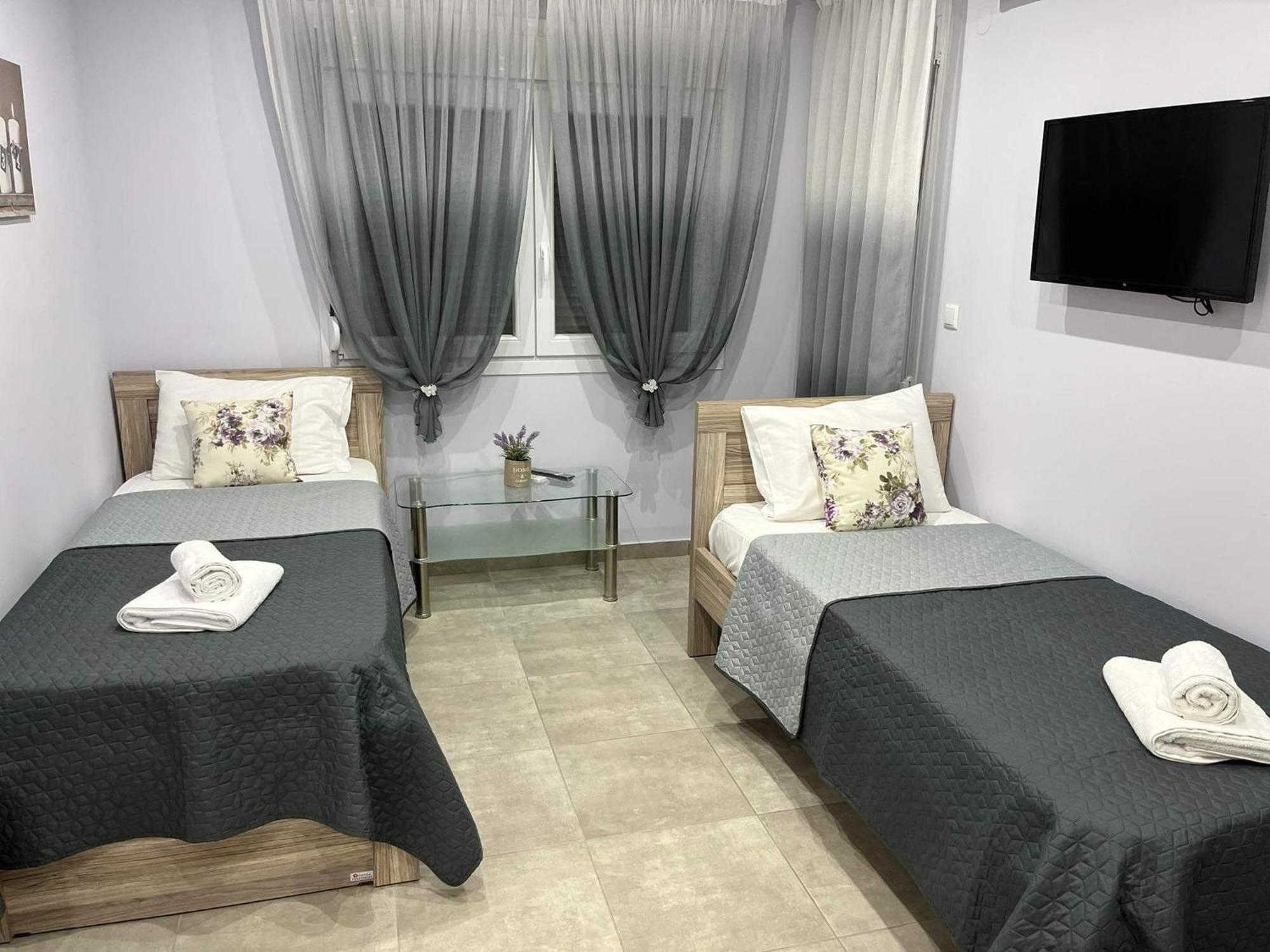 Kaiafas Luxury Philoxenia Apartman Néa Péramos Szoba fotó